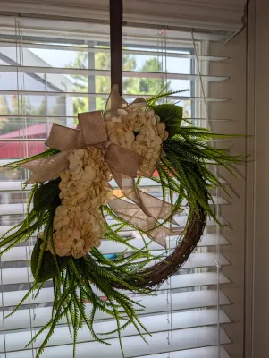 Sale Photo Thumbnail #35: grapevine door wreath