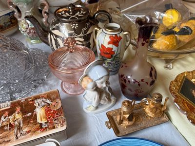 Sale Photo Thumbnail #54: Collection of vintage decorative collectibles, including a silver-plated teapot, pink depression glass dish, miniature hand-painted vase, cameo glass bud vase, and small brass salt and pepper set.