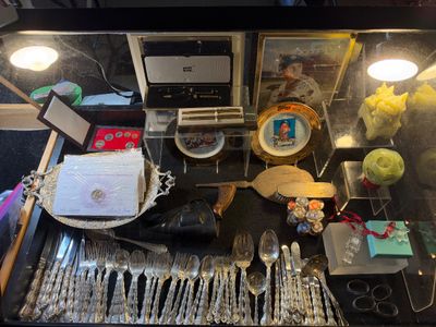 Sale Photo Thumbnail #27