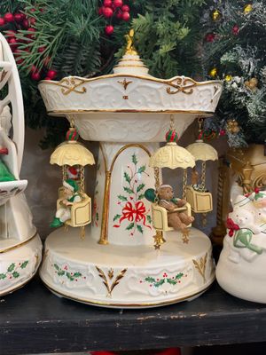 Sale Photo Thumbnail #815