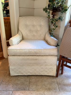 Sale Photo Thumbnail #980