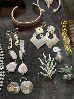 Sale Photo Thumbnail #40