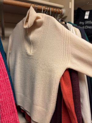 Sale Photo Thumbnail #433