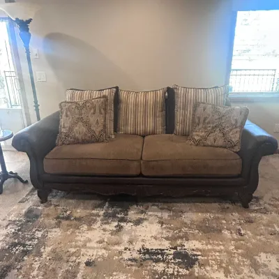 Sale Photo Thumbnail #45: F couch