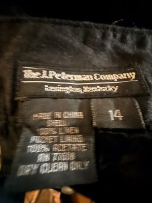 Sale Photo Thumbnail #67: Clothing tag for The J. Peterman Company, displaying size 14 and indicating 100% linen shell construction.