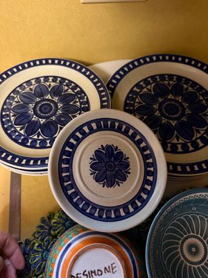 Sale Photo Thumbnail #202: There is a huge selection of Beautiful items in this Online sale.  You are bidding on all items in the photo unless stated otherwise.  Purchases are charged at the close of the auction. Shipping, when available, is only to addresses entered in estatesales