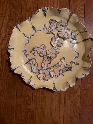 Sale Photo Thumbnail #137: There is a huge selection of Beautiful items in this Online sale.  You are bidding on all items in the photo unless stated otherwise.  Purchases are charged at the close of the auction. Shipping, when available, is only to addresses entered in estatesales