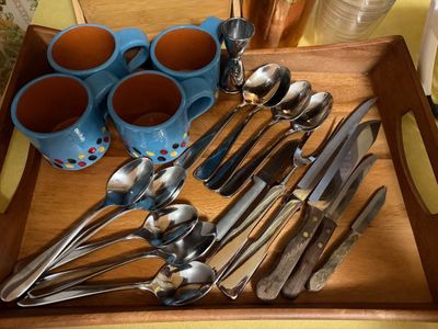 Sale Photo Thumbnail #217: There is a huge selection of Beautiful items in this Online sale.  You are bidding on all items in the photo unless stated otherwise.  Purchases are charged at the close of the auction. Shipping, when available, is only to addresses entered in estatesales