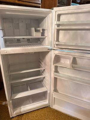 Sale Photo Thumbnail #213: There is a huge selection of Beautiful items in this Online sale.  You are bidding on all items in the photo unless stated otherwise.  Purchases are charged at the close of the auction. Shipping, when available, is only to addresses entered in estatesales