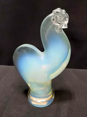 VINTAGE LALIQUE OPALESCENT ROOSTER