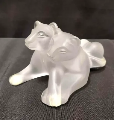 LALIQUE TAMBWEE LION CUBS SIGNED