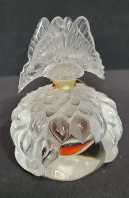 LALIQUE BUTTERFLY "EXTRAIT DE PARFUM FLACON" CRYSTAL PERFUME BOTTLE