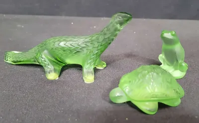 THREE GREEN CRYSTAL ANIMALS BY LALIQUE 