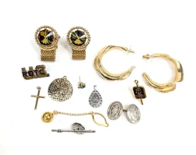 Earrings, Pins, Charms, Cuff Links 