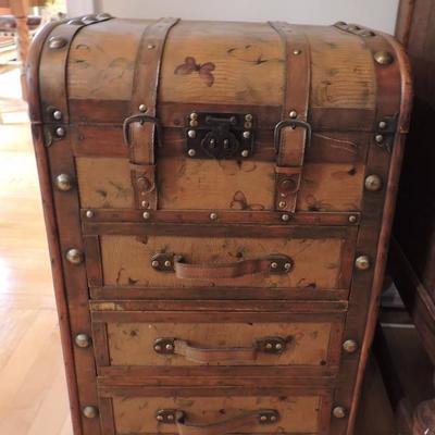 Curved Lift Top Trunk with Drawers