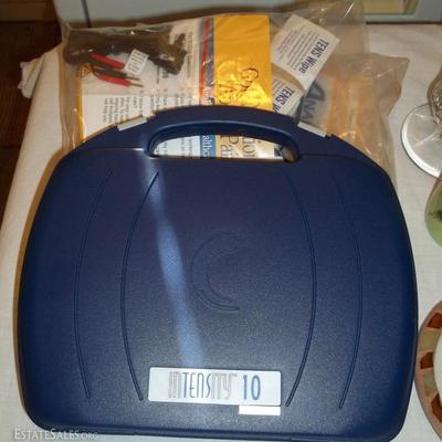 Tens muscle stimulater complete with electrodes & accessories