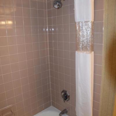 Room 523
