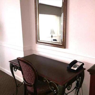 Room Contents 306