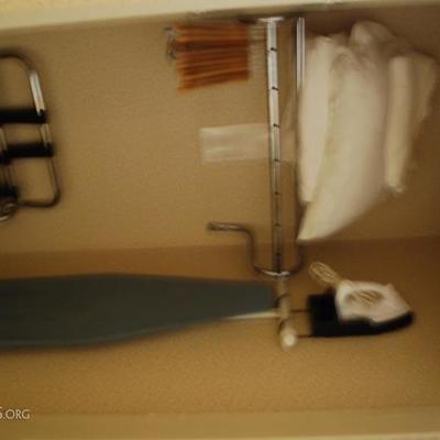 Room 521