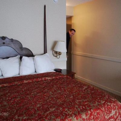 Room 401