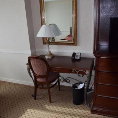 Room 423
