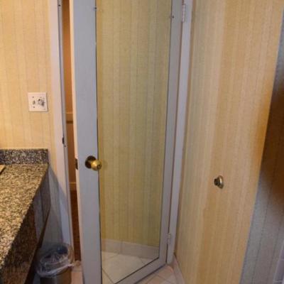 Room 518