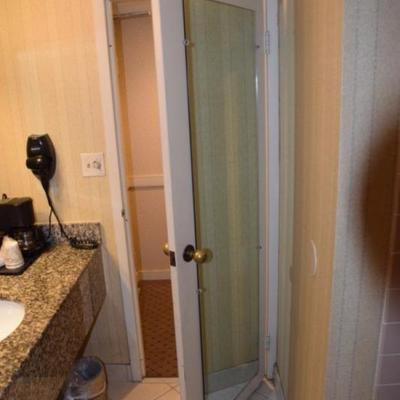 Room 320
