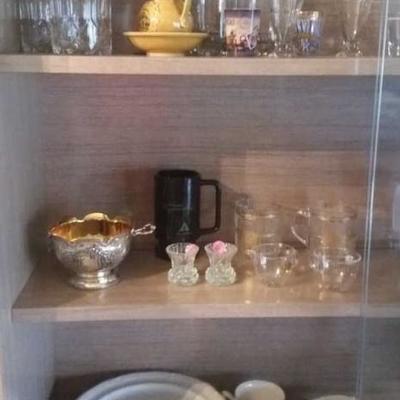 multiple cups, shot glasses, and other pieces. See photos.
