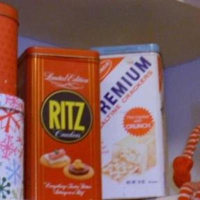 CHRISTMAS AND TINS