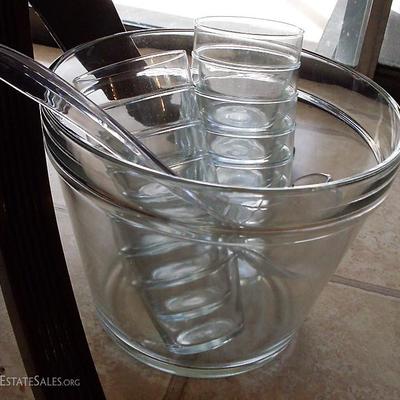 PUNCH BOWL CUPS AND LADLE