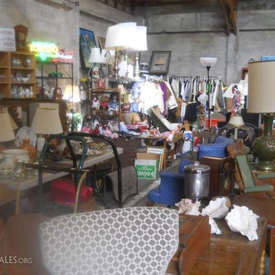 Estate sale photo
