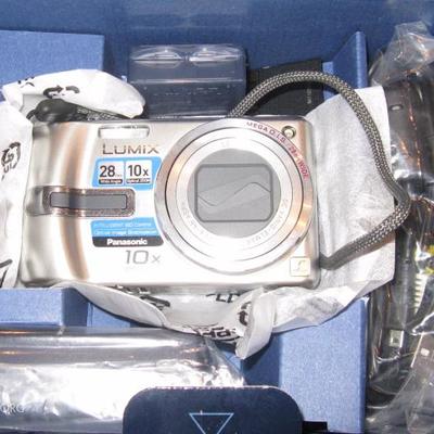 Camera & Equipment