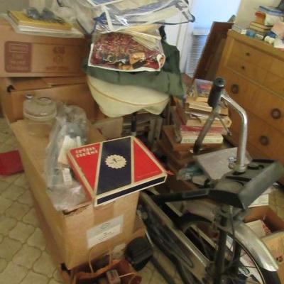 Estate sale photo