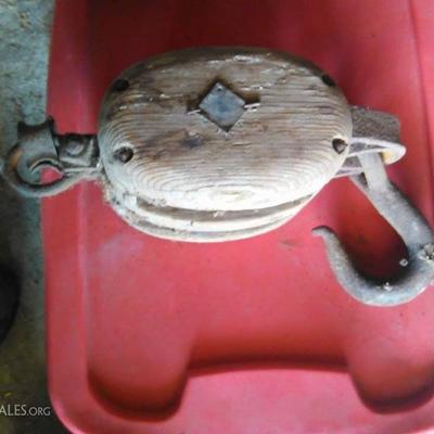 Wooden Pulley