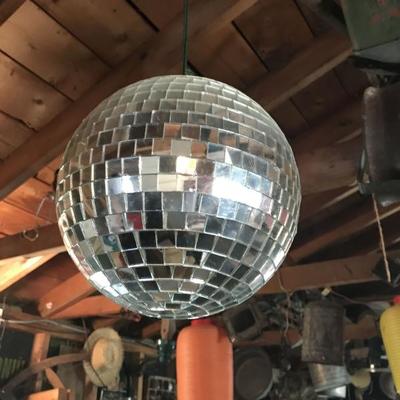 LET'S GO TO THE DISCO