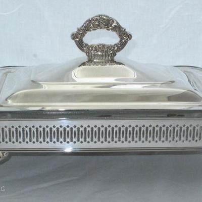  Wallace "Baroque" Silverplate Retangular Covered Casserole 