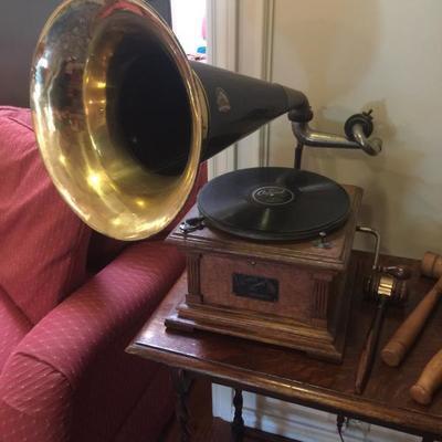 RCA Victor Victrola Circa early 1900's