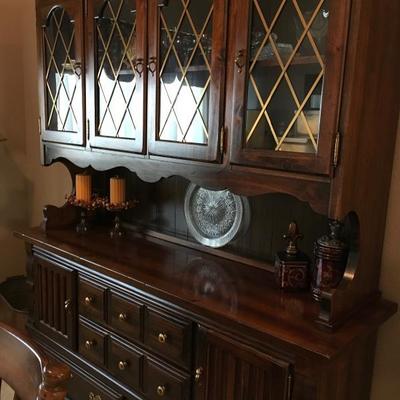 Beautiful China Hutch