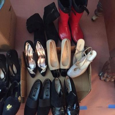 Women's Boots and Shoes - Size 9-Narrow.