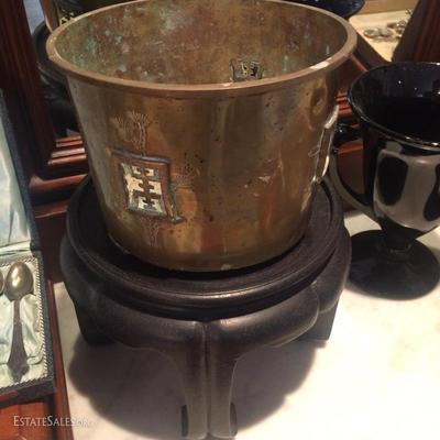 Brass Chinese decorative planter pot