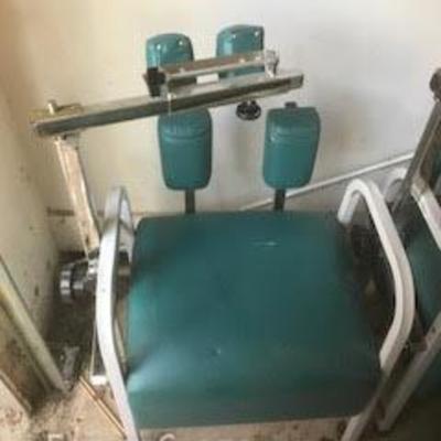 We have 3 of these chiropractic chairs! 