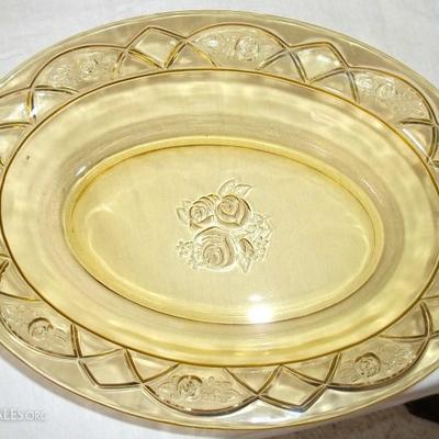 Federal Glass, Rosemary/Dutch Rose pattern. Early 1900's. 
43 piece set.