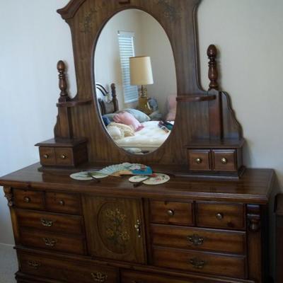 Five piece bedroom Set-------$375.00!
