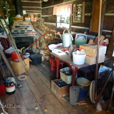 Estate sale photo
