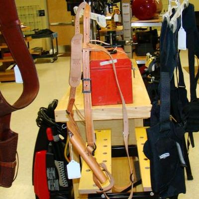 GUN HARNESSES