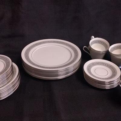 Oxford Bone Chine
