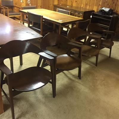 Mid-Century Modern Furniture. Mario Bellini for Cassina Black Leather Cab Chairs. J.B. Van Sciver Chairs: Set of 4
Westnofa Furniture...