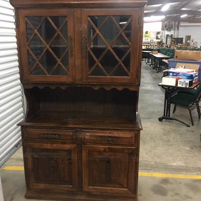  Vintage cabinet