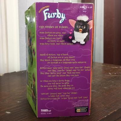 Furby 