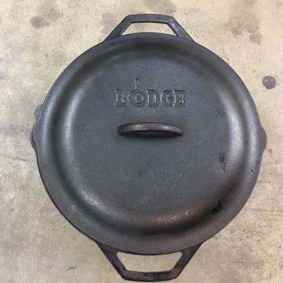 Lodge dutch oven